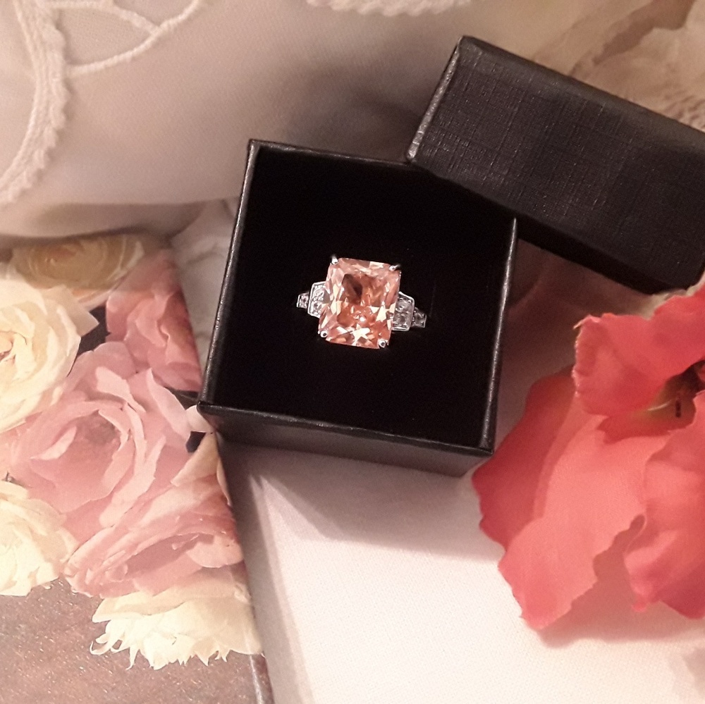 Peach-Center Square-Cut Ring with Side Accents
